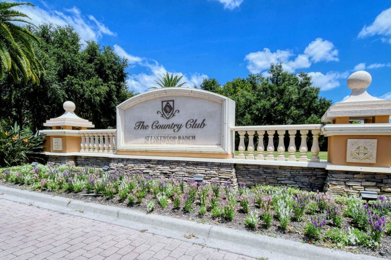 6937 Woodmore Terrace, Lakewood Ranch, FL 34202 Photo