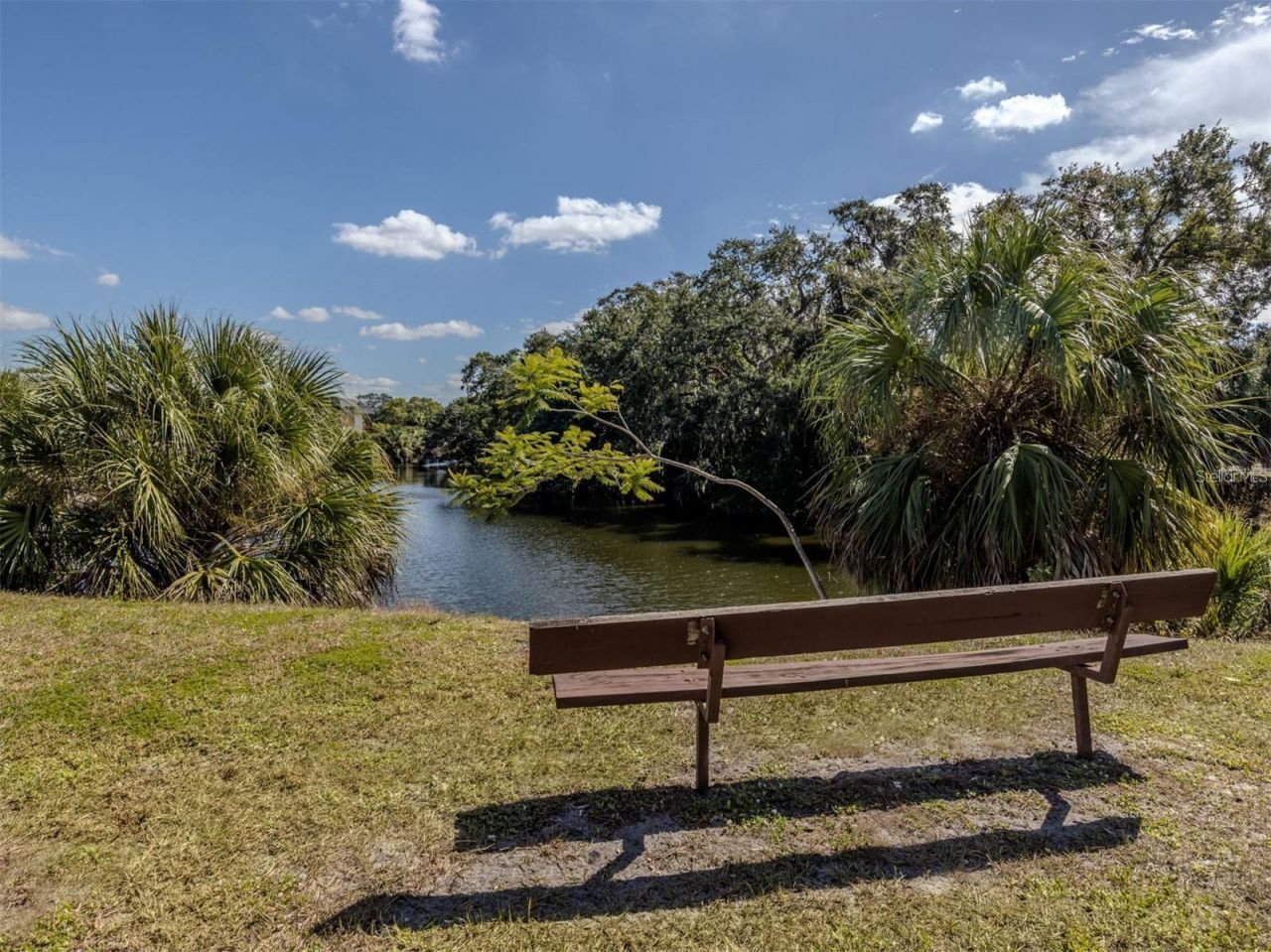 3208 Ramblewood Drive N, Sarasota, FL 34237 Photo