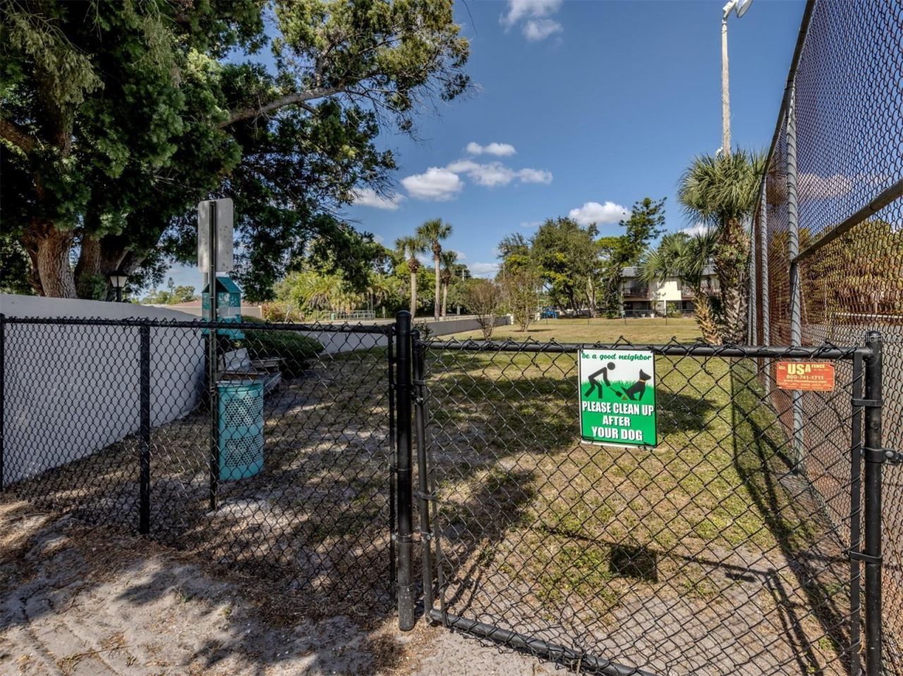 3208 Ramblewood Drive N, Sarasota, FL 34237 Photo
