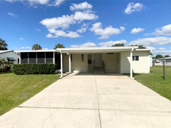 5224 LIBERTY COURT , WILDWOOD, FL 34785