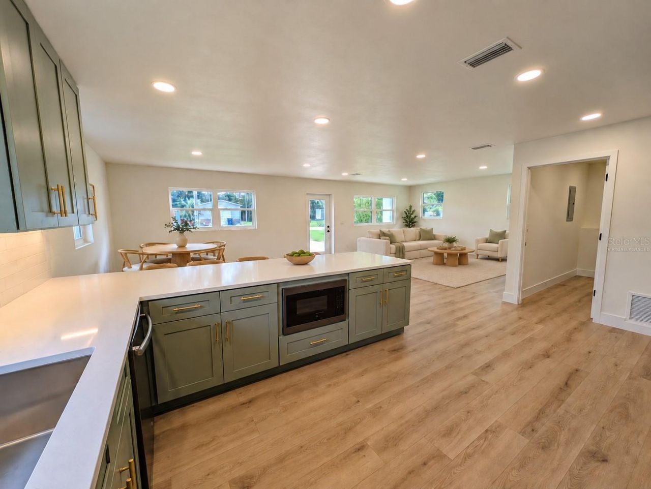 2748 Glenwood Avenue , New Smyrna Beach, FL 32168 Photo