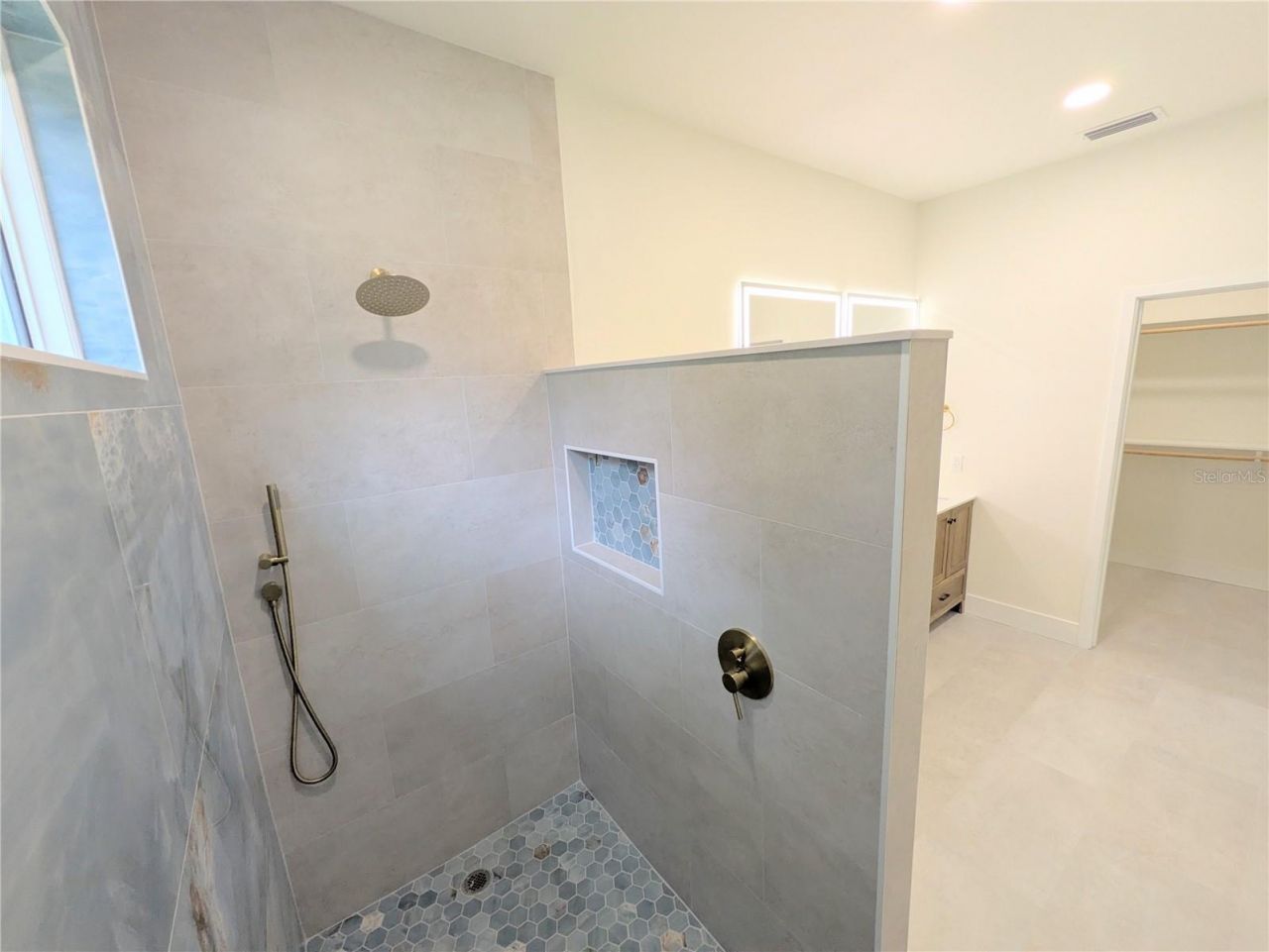 2748 Glenwood Avenue , New Smyrna Beach, FL 32168 Photo