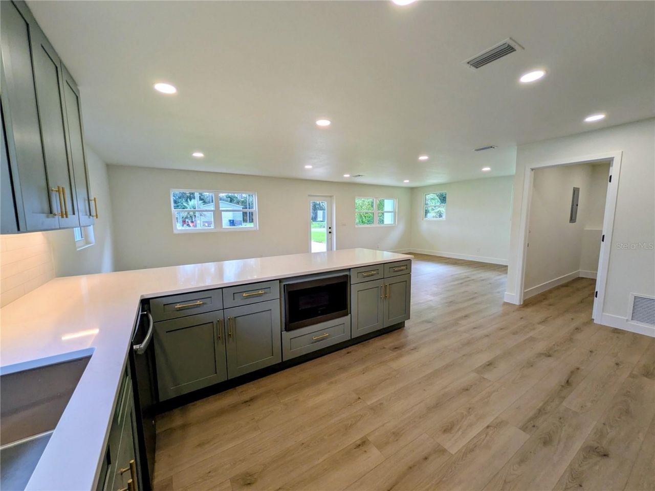 2748 Glenwood Avenue , New Smyrna Beach, FL 32168 Photo
