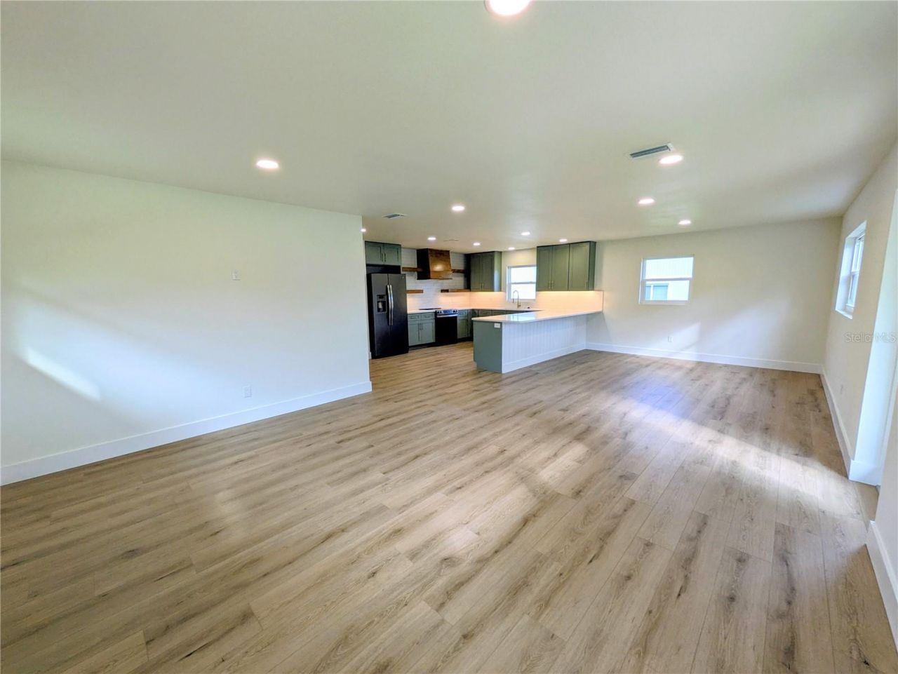 2748 Glenwood Avenue , New Smyrna Beach, FL 32168 Photo