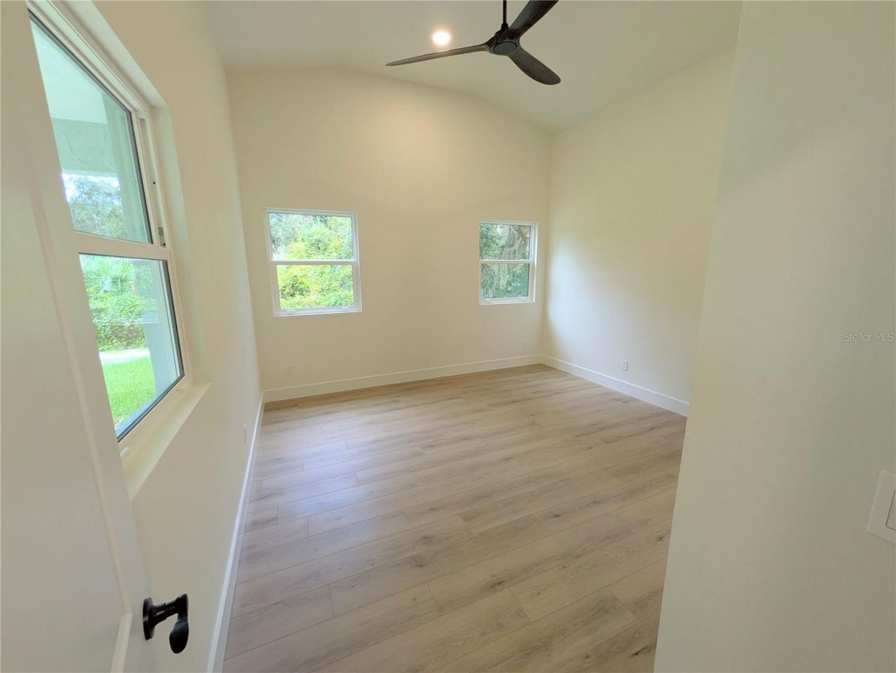 2748 Glenwood Avenue , New Smyrna Beach, FL 32168 Photo