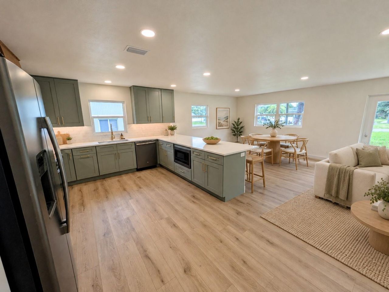 2748 Glenwood Avenue , New Smyrna Beach, FL 32168 Photo