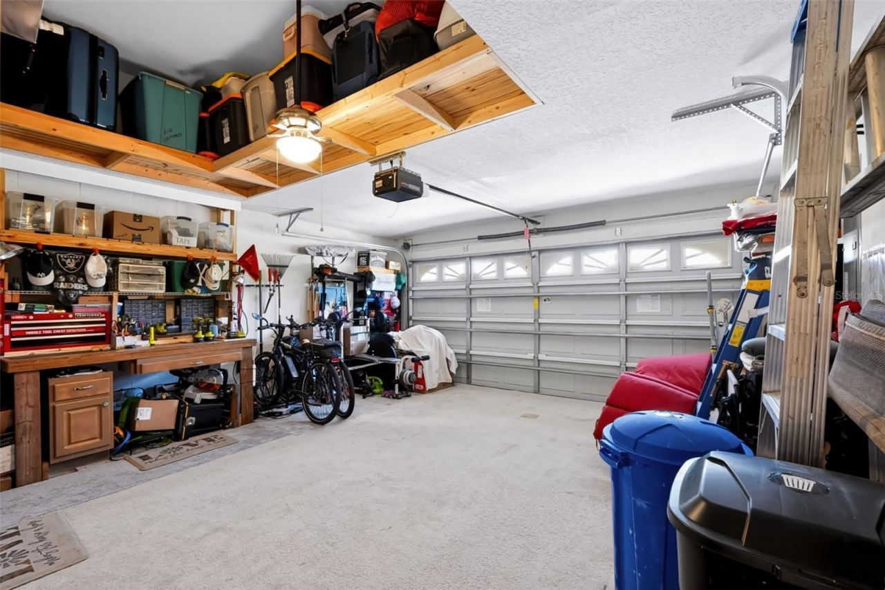 666 Spring Lake Circle, Tarpon Springs, FL 34688 Photo