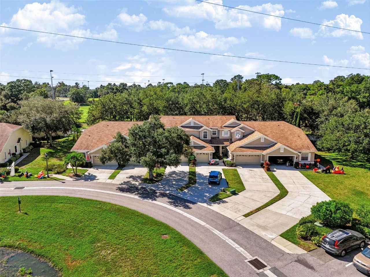 666 Spring Lake Circle, Tarpon Springs, FL 34688 Photo