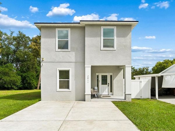 7911 N PACKWOOD AVENUE, TAMPA, FL 33604