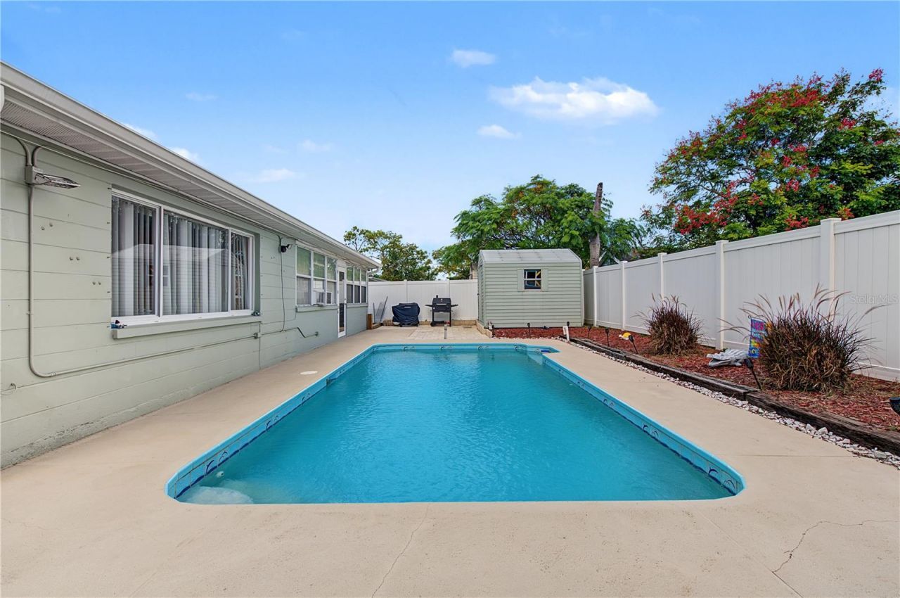 10918 Manchester Road , Port Richey, FL 34668 Photo