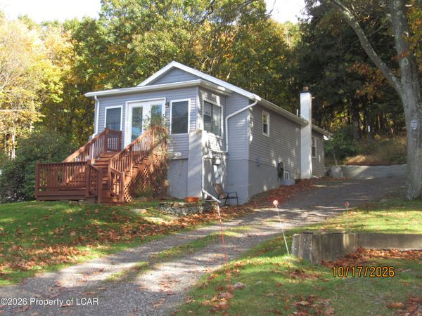 2161 Bear Creek Boulevard, Bear Creek, PA 18702