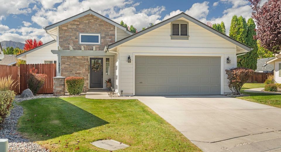 1752 Tulip Court, Minden, NV 89423 Photo