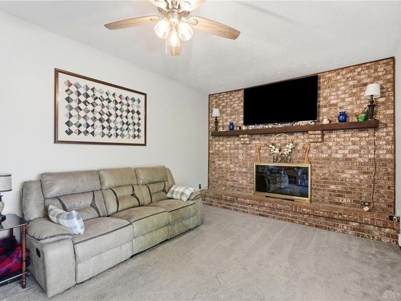 1347 Arrow Sheath Drive, West Carrollton, OH 45449 Photo 19