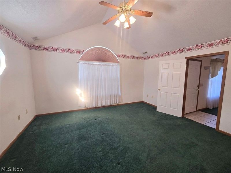 1425 Laurenbrook Lane NE, Massillon, OH 44646 Photo 12