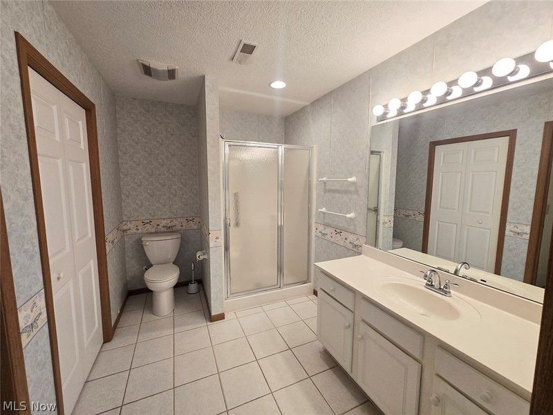 1425 Laurenbrook Lane NE, Massillon, OH 44646 Photo 13