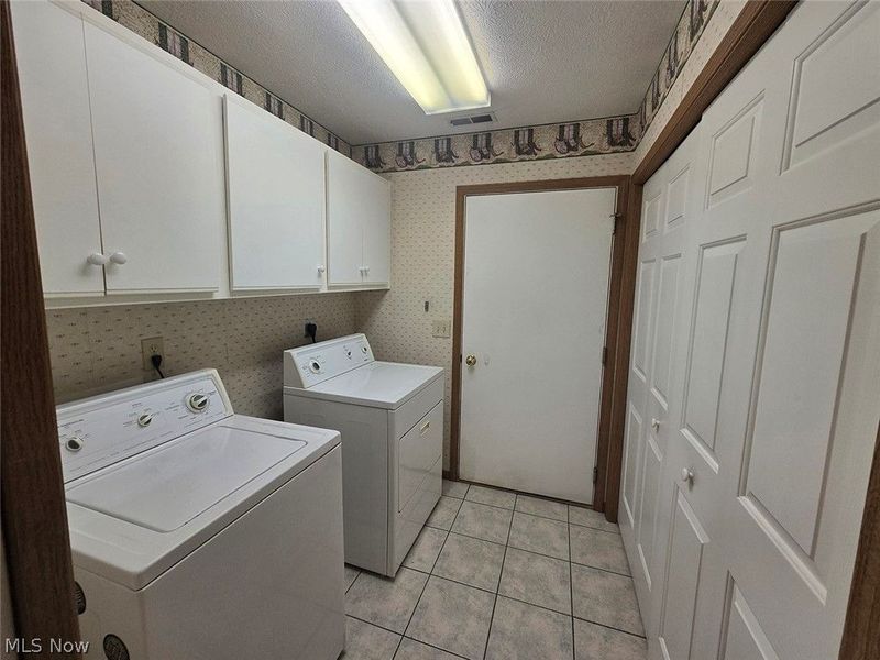 1425 Laurenbrook Lane NE, Massillon, OH 44646 Photo 20