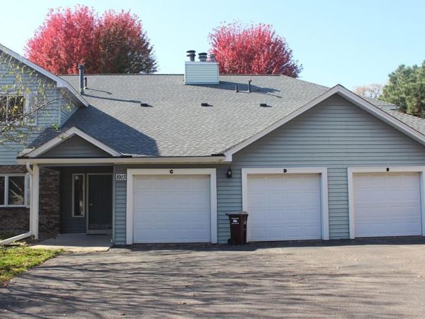 1913 Fox Ridge Drive , Unit B, West Saint Paul, MN 55118