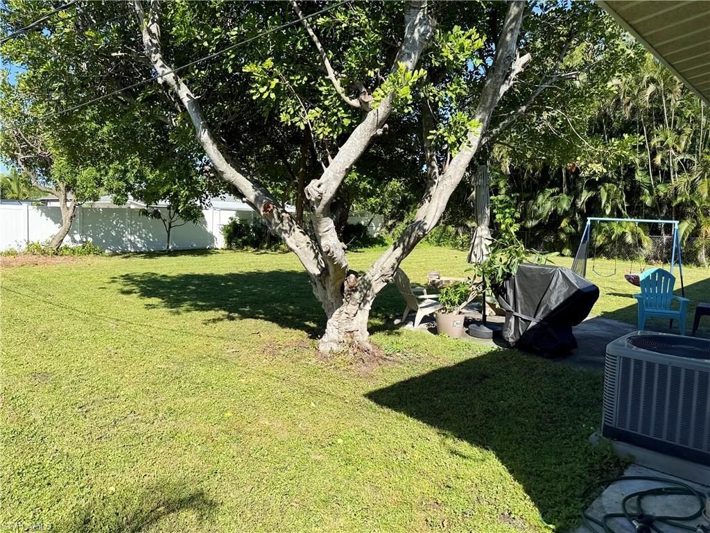 1822 SW 2nd Ave , Cape Coral, FL 33991 Photo