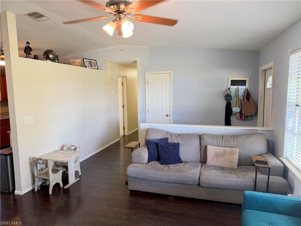 1822 SW 2nd Ave , Cape Coral, FL 33991 Photo