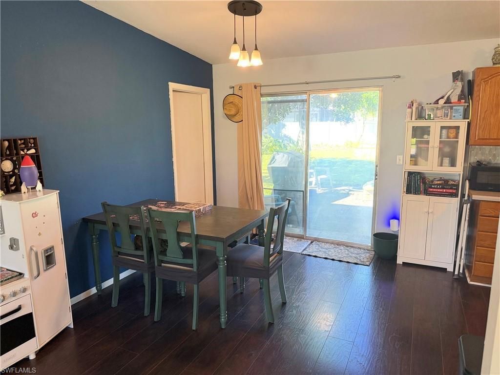 1822 SW 2nd Ave , Cape Coral, FL 33991 Photo