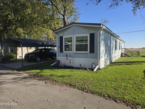 13673 County Road E , Bryan, OH 43506