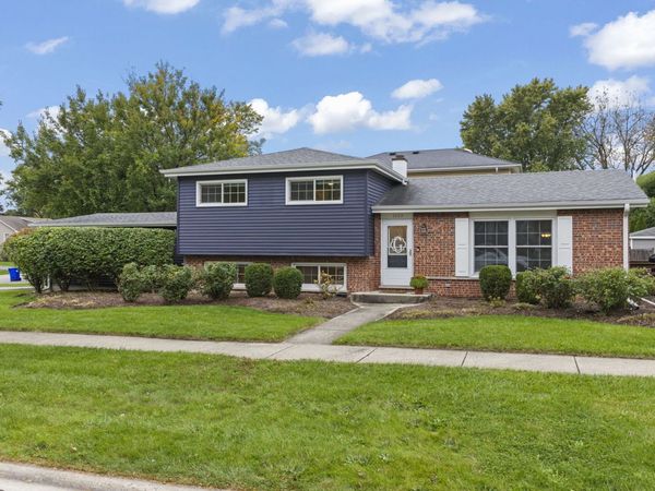 1020 S Prospect Street , Wheaton, IL 60189