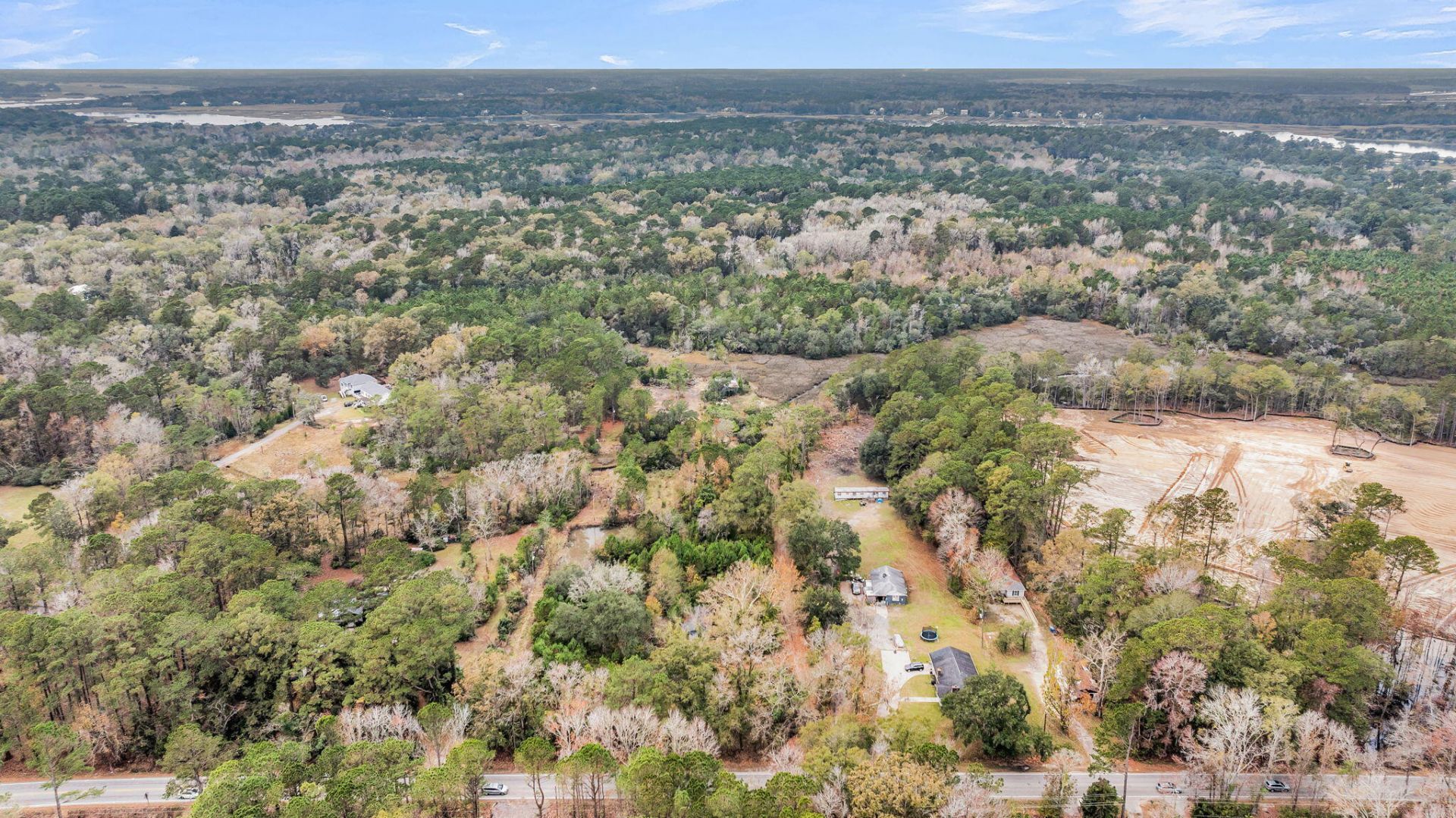 672 Main Road Photo 4