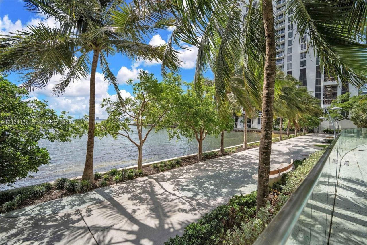 460 NE 28th St , Unit 3706, Miami, FL 33137 Photo