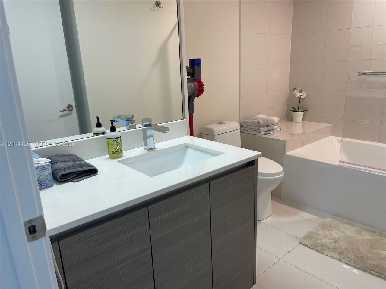 460 NE 28th St , Unit 3706, Miami, FL 33137 Photo