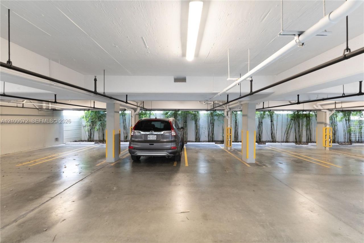 928 Pennsylvania Ave, Unit 5, Miami Beach, FL 33139 Photo