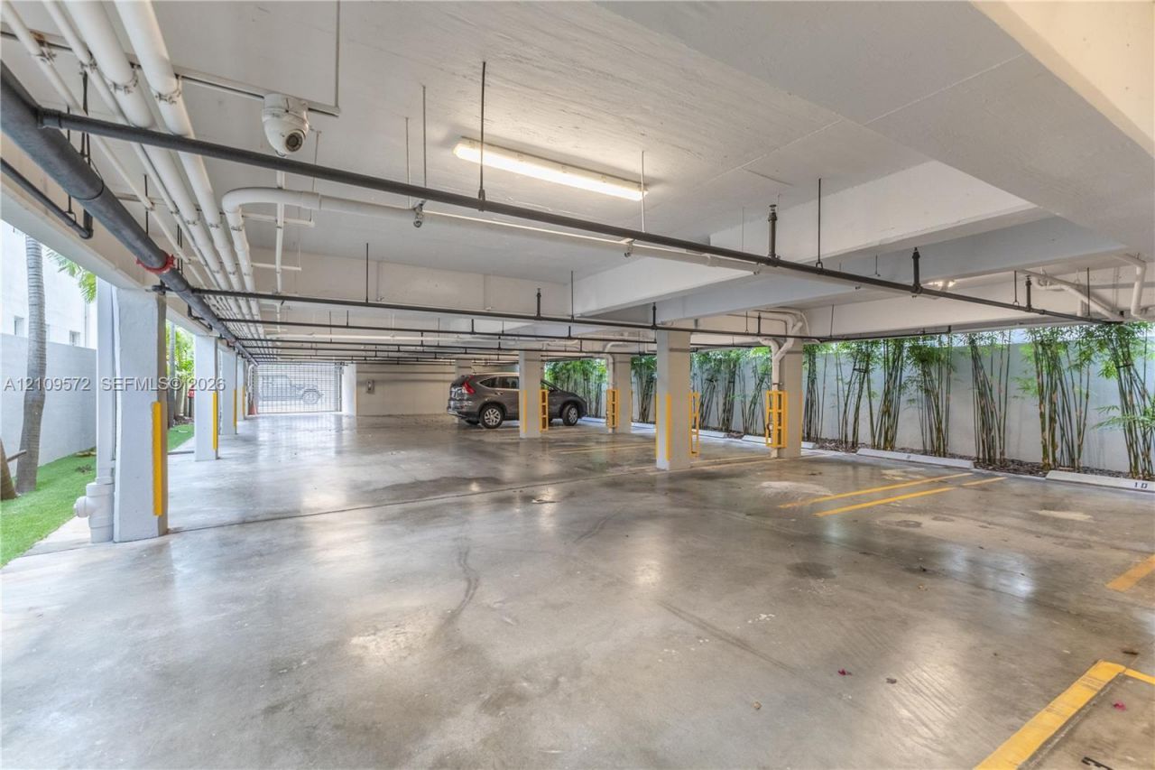 928 Pennsylvania Ave, Unit 5, Miami Beach, FL 33139 Photo