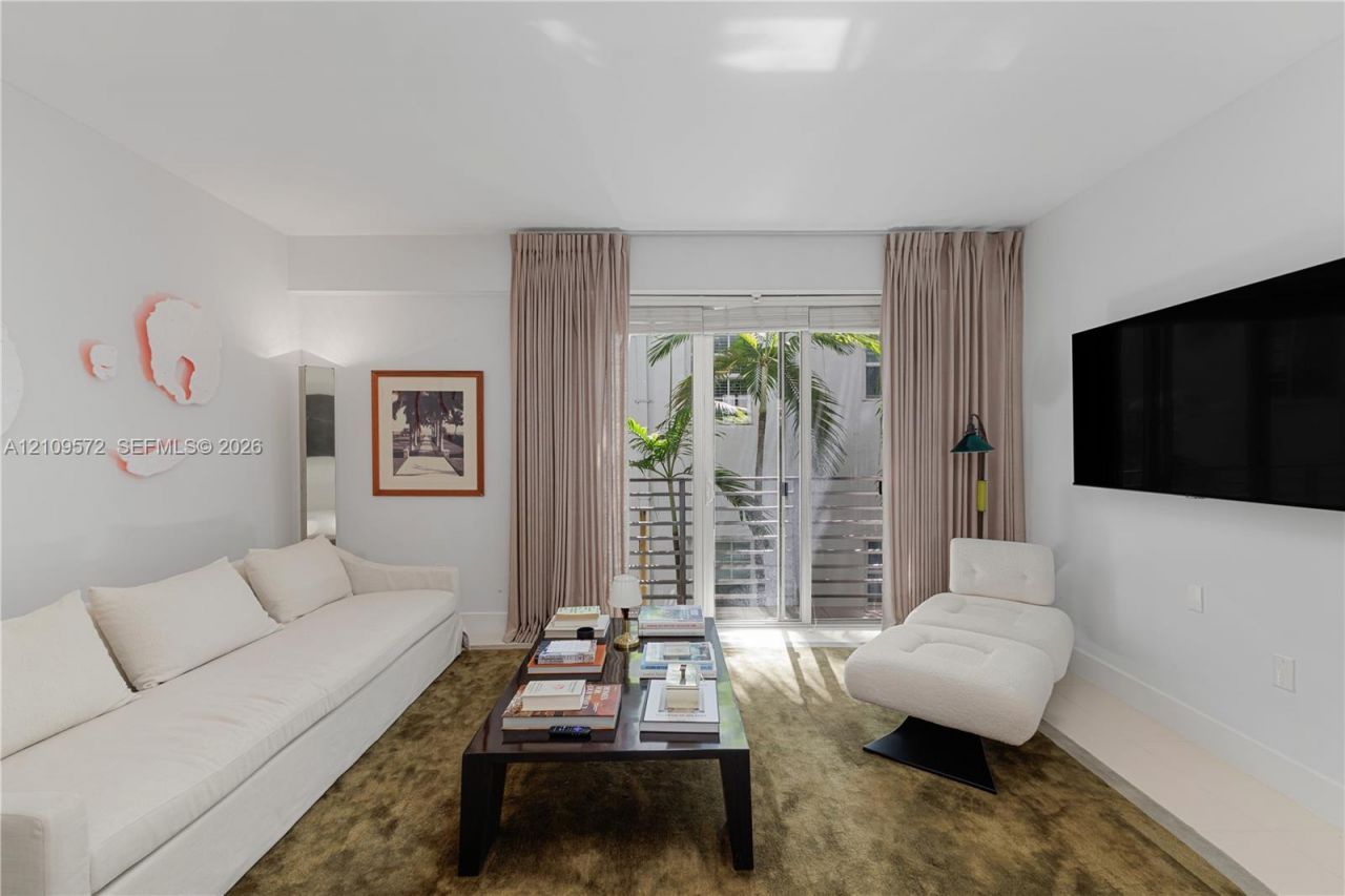 928 Pennsylvania Ave, Unit 5, Miami Beach, FL 33139 Photo