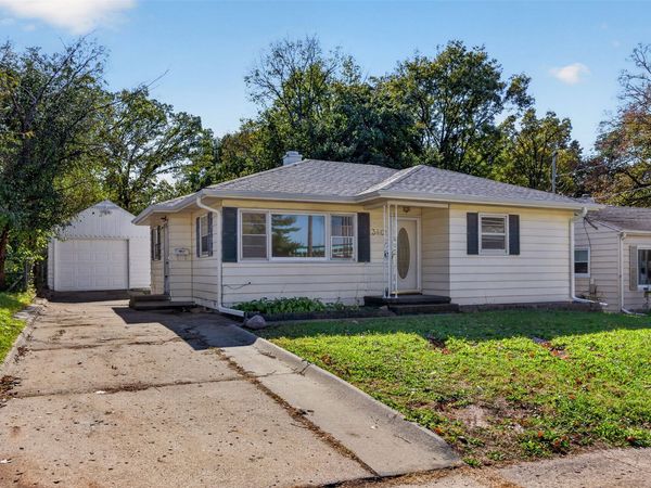 3401 E Washington Avenue, Des Moines, IA 50317