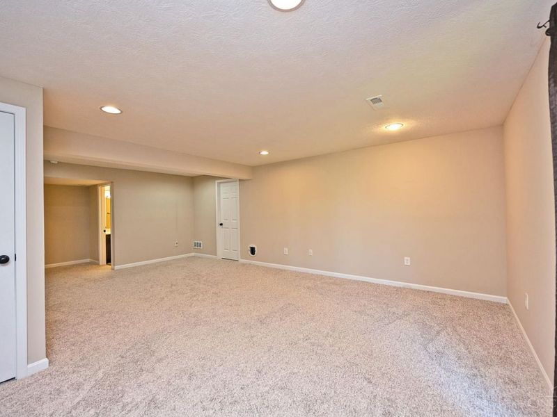 975 London Court, Union Township, OH 45245 Photo 40