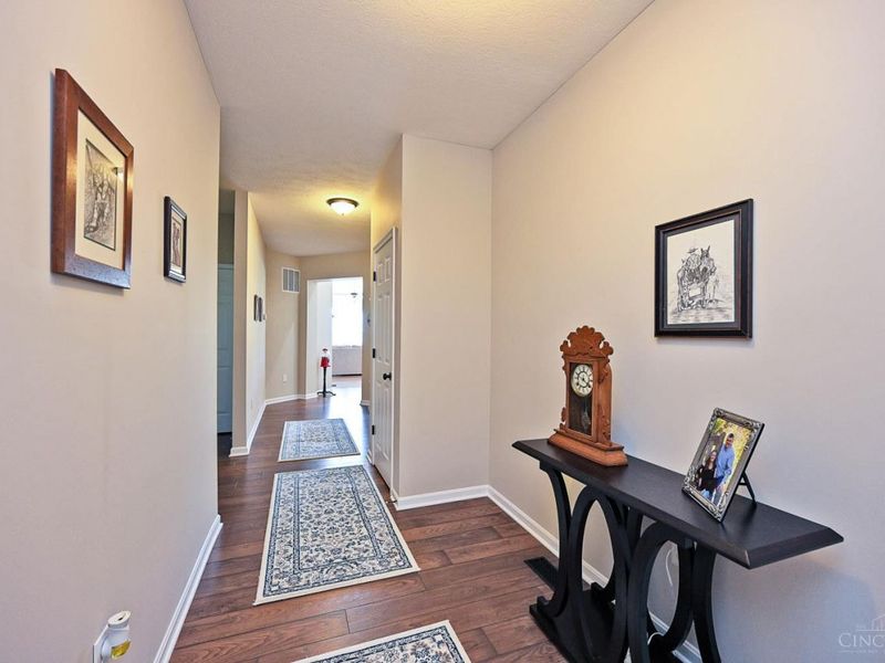 975 London Court, Union Township, OH 45245 Photo 7