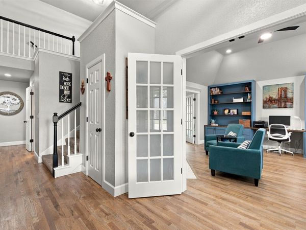 8828 N 128th East Avenue , Owasso, OK 74055
