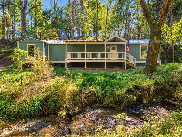 2179 Hackney Rd, Greenbrier, TN 37073
