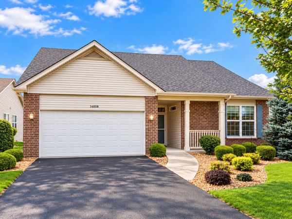 16808 Ennerdale Avenue , Lockport, IL 60441