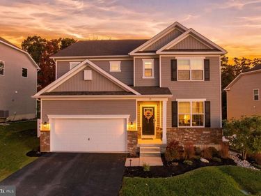 15 CLAYTON LANE, DOWNINGTOWN, PA 19335