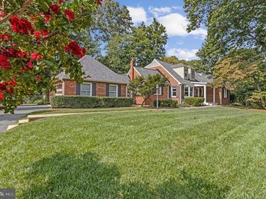 8869 GLENRIDGE COURT , VIENNA, VA 22182