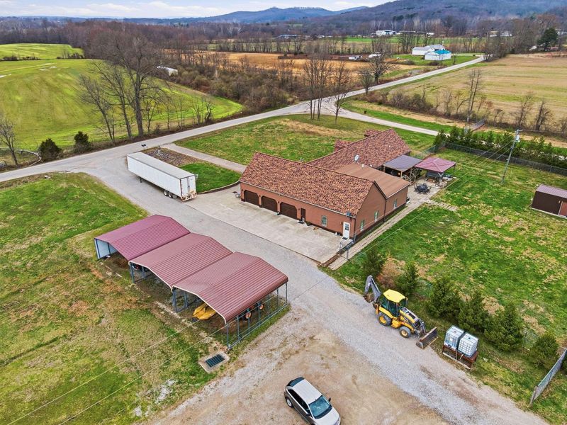 1040 Straight Creek Road , Waverly, OH 45690 Photo 2