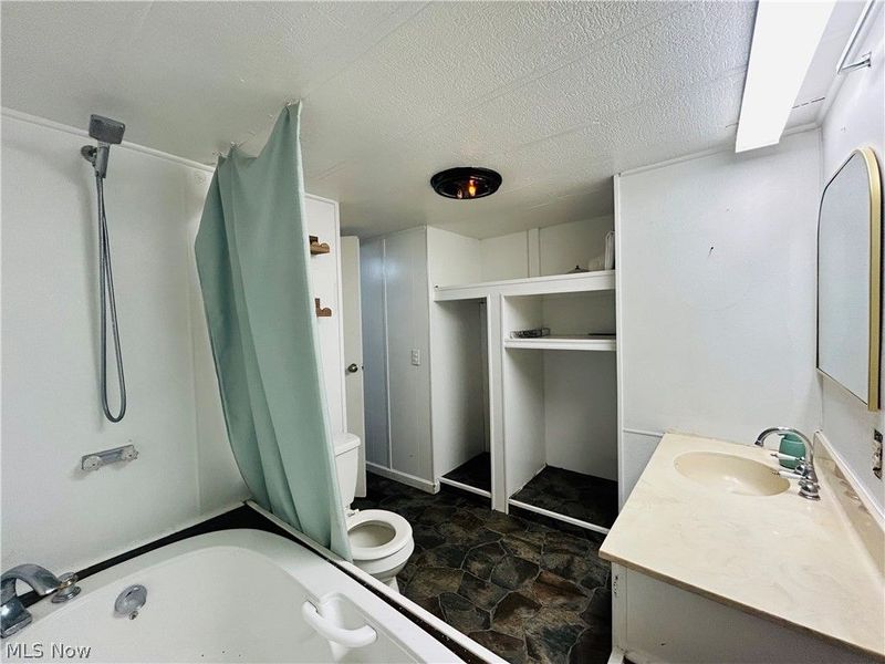 12307 Honeylocust Lane, Garrettsville, OH 44231 Photo 14