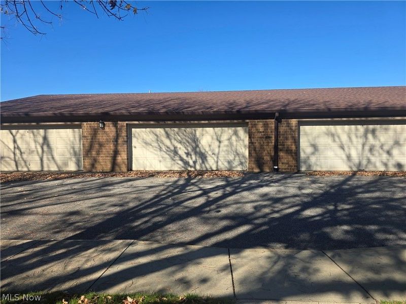 22946 Mastick Road, Unit 203, Fairview Park, OH 44126 Photo 20