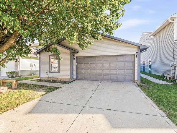 6719 Glenn Meade Drive , Indianapolis, IN 46241