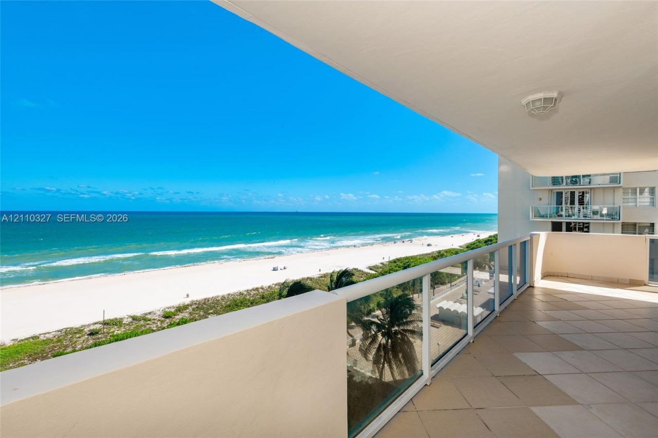 5757 Collins Ave , Unit 1005, Miami Beach, FL 33140 Photo