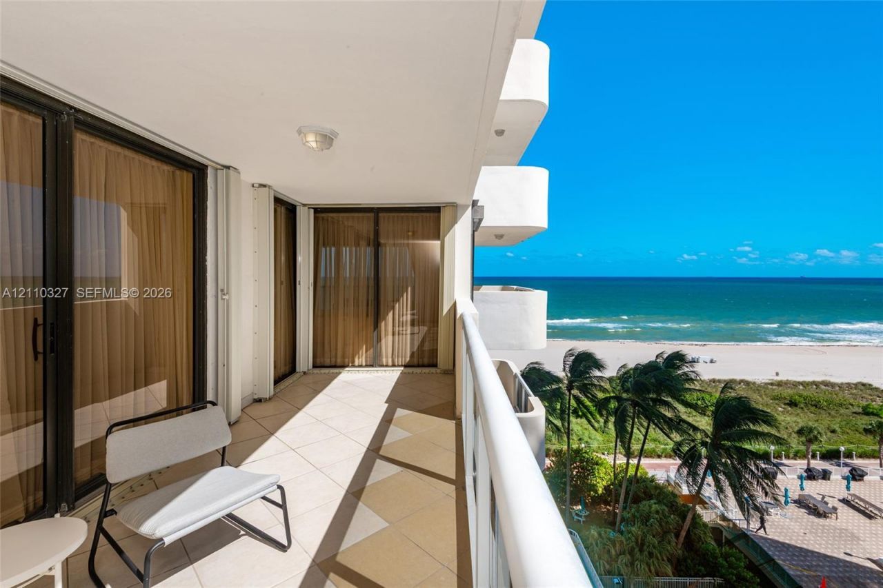 5757 Collins Ave , Unit 1005, Miami Beach, FL 33140 Photo