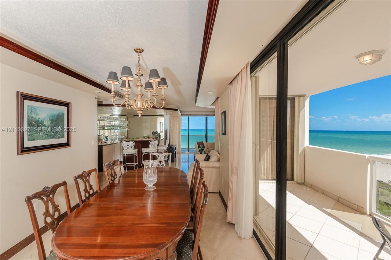 5757 Collins Ave , Unit 1005, Miami Beach, FL 33140 Photo