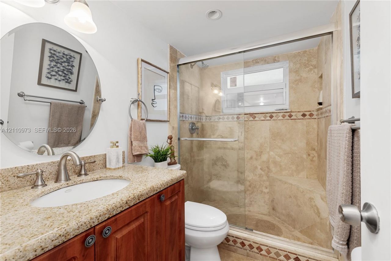 720 Collins Ave , Unit 704, Miami Beach, FL 33139 Photo