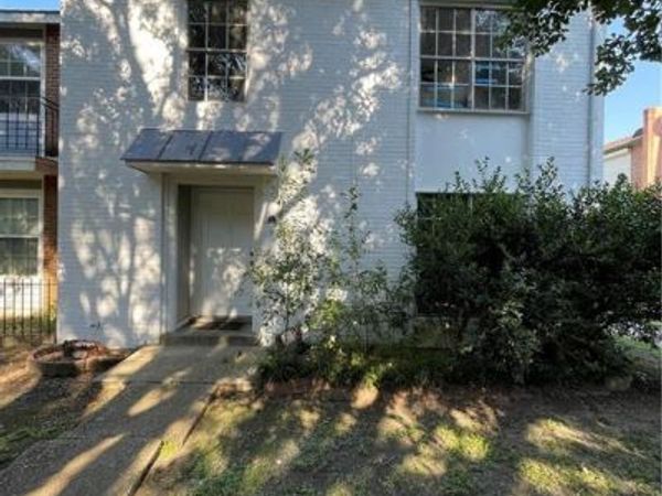 7701 CONCORD Place , New Orleans, LA 70126