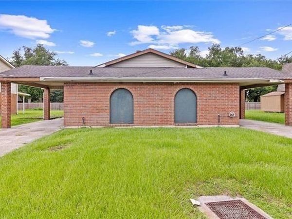338 WOODLAND Drive, Boutte, LA 70039